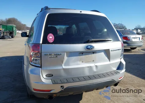 2009 Subaru Forester 2.5X Limited z USA, uszkodzony, nr VIN JF2SH64689H790859